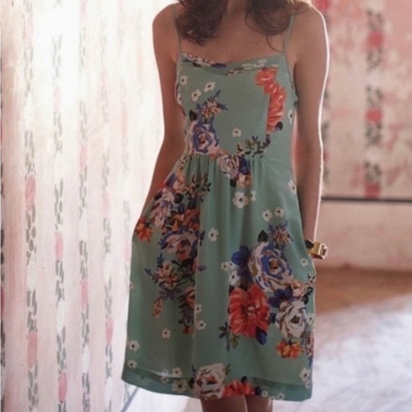 Moulinette Soeurs Dresses & Skirts - ANTHROPOLOGIE ~ Moulinette Soeurs 100% silk Floral Lined Dress with Smocked Back